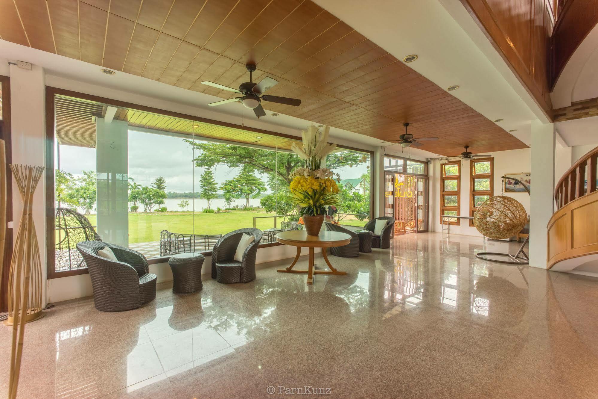 מוקדהאן Vieng Khong Hotel מראה חיצוני תמונה
